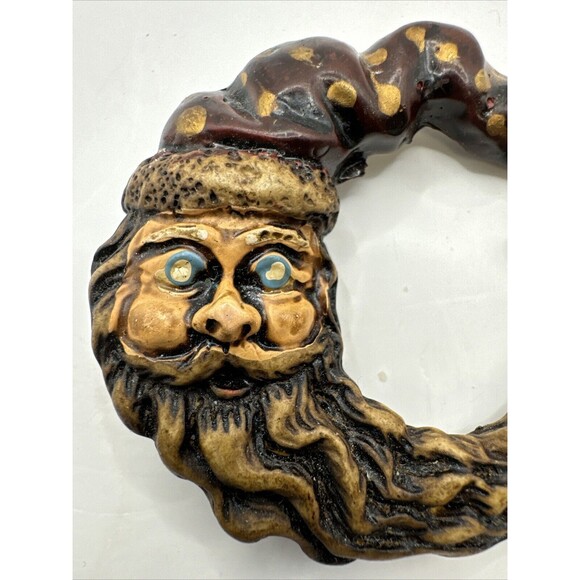 Vintage Folk  Santa Claus Christmas Xmas Winter Crescent Moon Brooch Pin - Picture 2 of 4